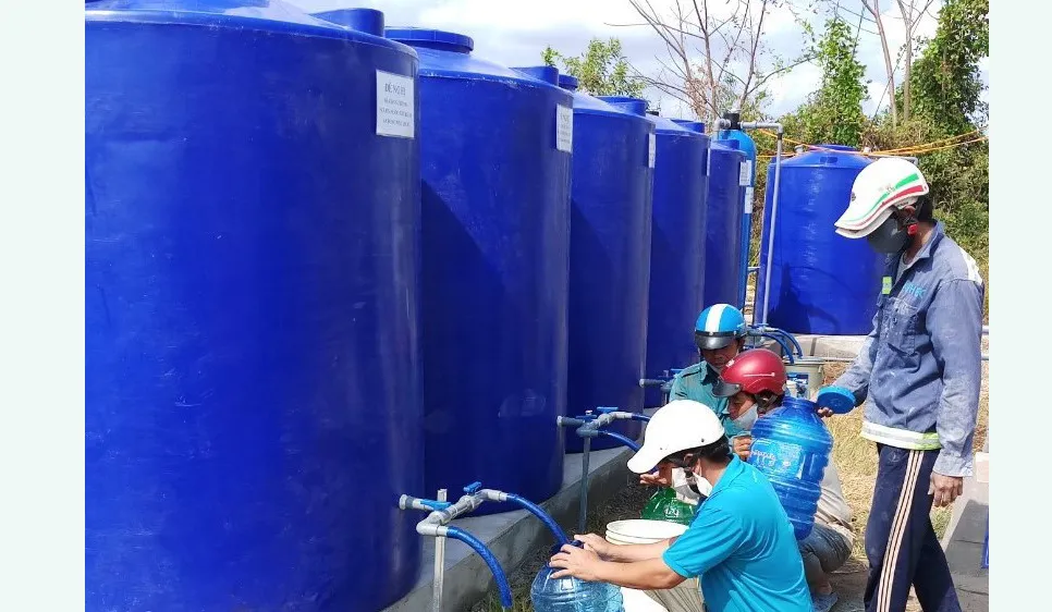 Bàn giao công trình cấp nước ngọt miễn phí cho người dân vùng hạn mặn Cà Mau