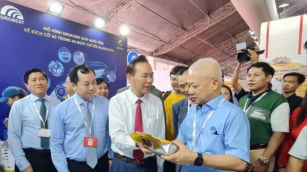 Khai mạc Hội chợ triển lãm quốc tế công nghệ ngành tôm Việt Nam