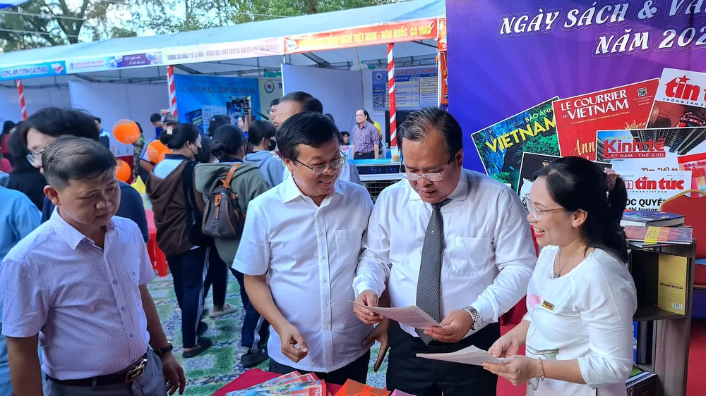 Cà Mau: Tổ chức Ngày Sách và Văn hóa đọc