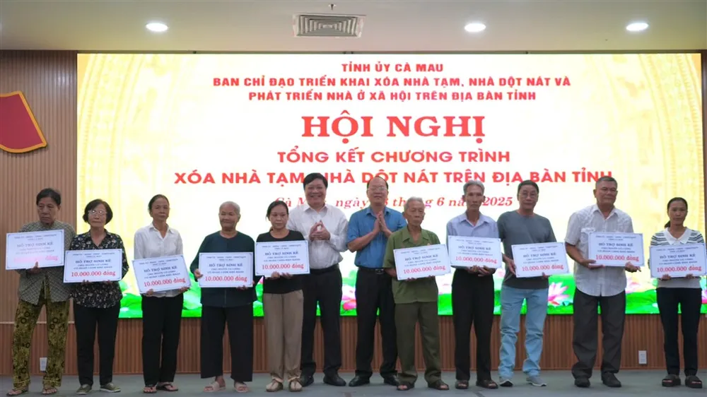 Cà Mau: Sau khi xóa nhà tạm, triển khai hỗ trợ sinh kế cho người nghèo