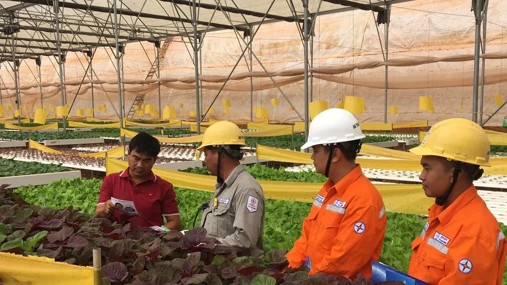 Đẩy mạnh các chương trình tuyên truyền tiết kiệm điện trong cộng đồng
