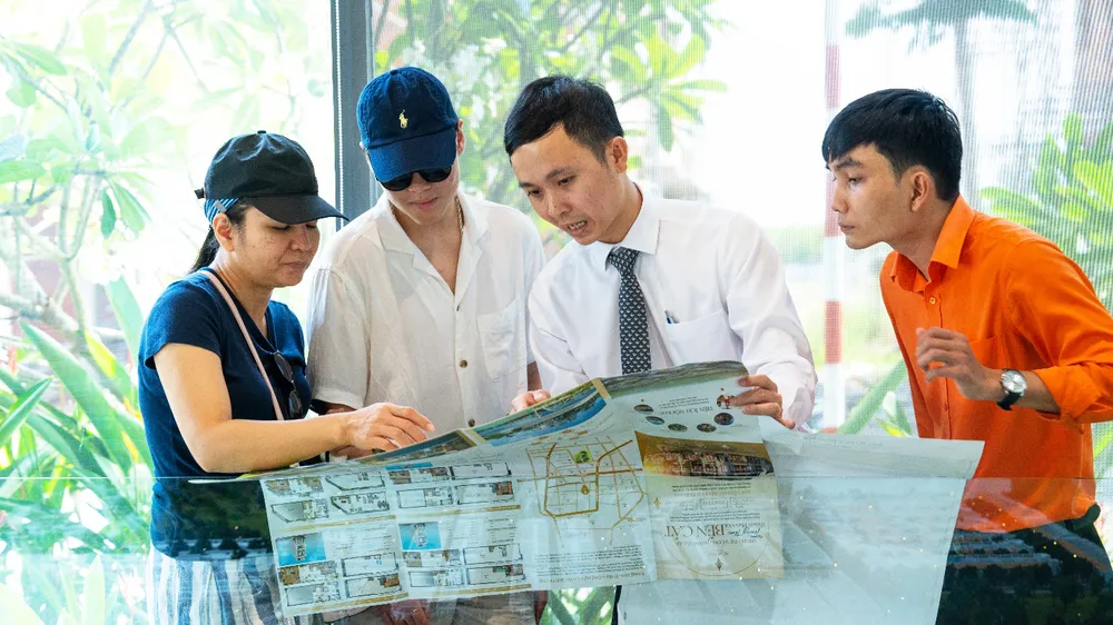 Nhiều nhà đầu tư đang có động thái về vùng ven TPHCM “săn hàng”
