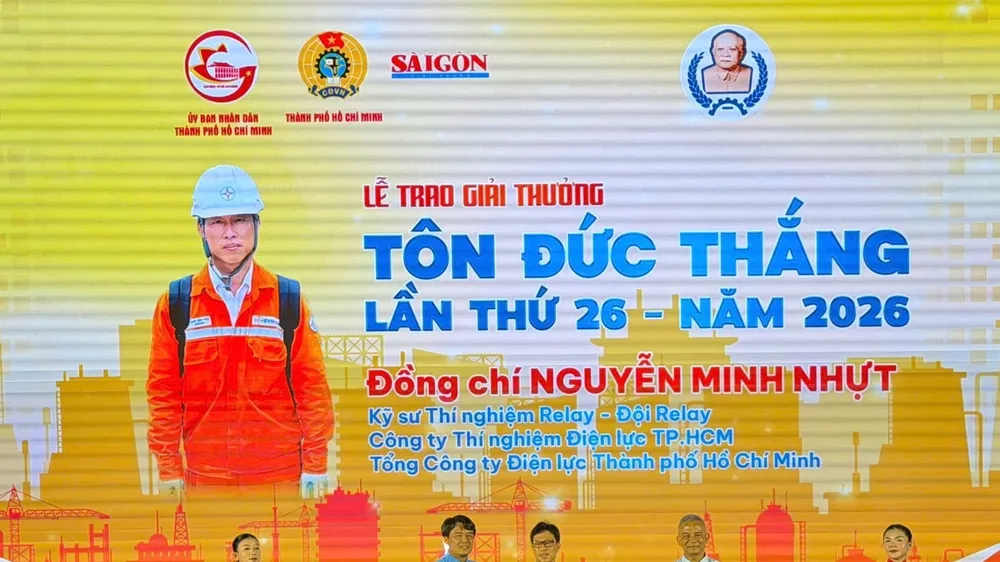 Kỹ sư Nguyễn Minh Nhựt được vinh danh tại Lễ trao giải thưởng Tôn Đức Thắng năm 2026 (ẢNH: VIỆT HOA)