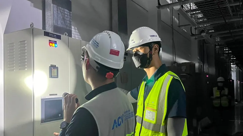 Các đơn vị kiểm tra hệ thống kỹ thuật tại sân bay Long Thành