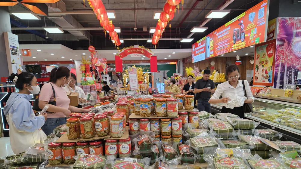 Nhà bán lẻ Saigon Co.op cam kết giữ ổn định giá trong cao điểm mua sắm cuối năm (ẢNH: NGỌC MAI)