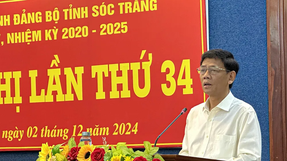 Bí thư Tỉnh ủy Sóc Trăng Lâm Văn Mẫn phát biểu tại hội nghị Ban Chấp hành Đảng bộ tỉnh Sóc Trăng, ngày 2-12 