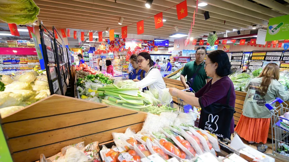 Phiên chợ hạnh phúc tại một cửa hàng Co.op Food