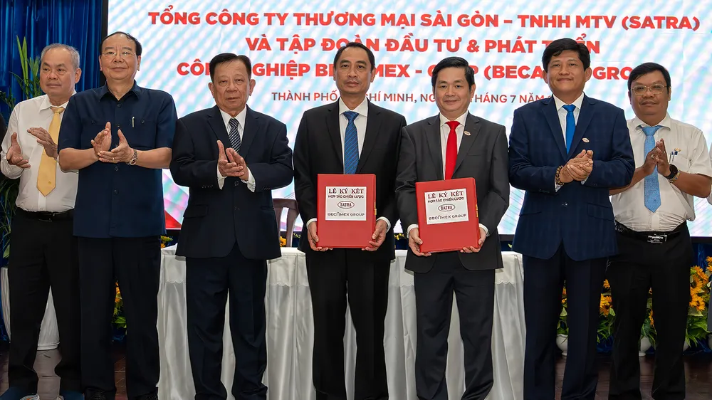 SATRA ký kết hợp tác chiến lược với Tập đoàn Becamex (ẢNH: SATRA)