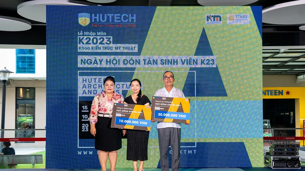 Vedan Việt Nam trao tặng học bổng cho sinh viên HUTECH
