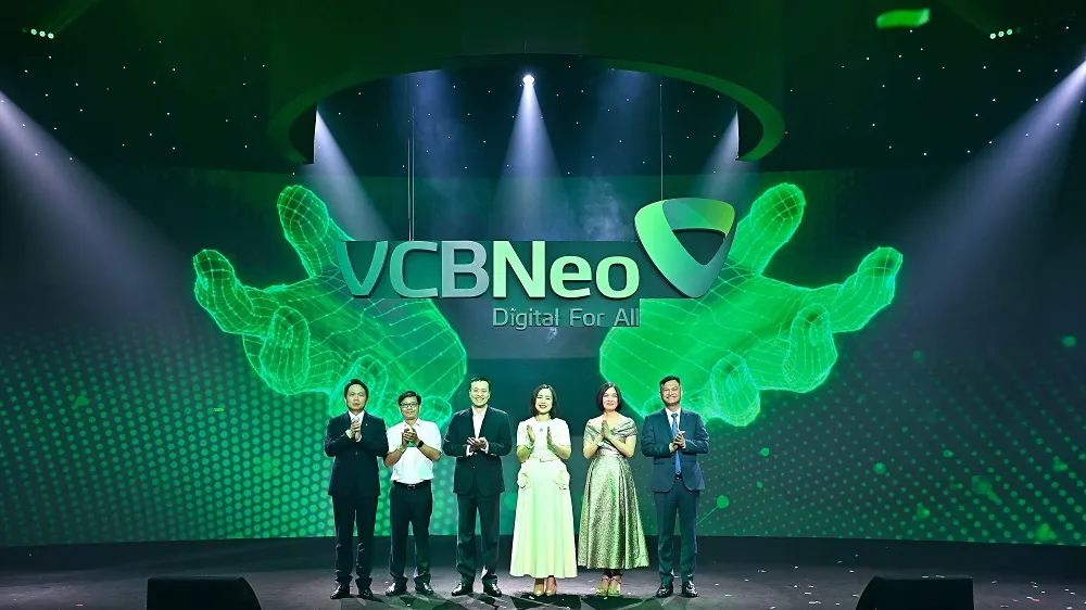 VCBNeo - công bố thương hiệu mới và ứng dụng ngân hàng số NeoOne 
