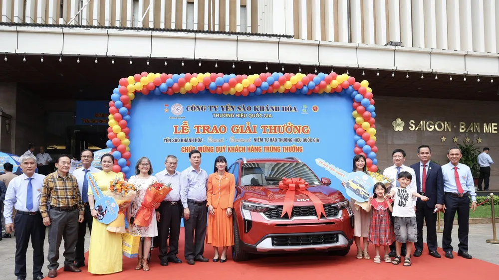 Công ty Yến sào Khánh Hòa: Trao giải Tri ân Khách hàng tại Tây Nguyên 