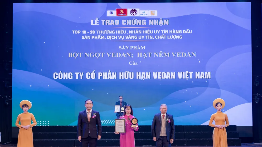 Vedan được trao Chứng nhận "Top 10 Sản phẩm Vàng uy tín chất lượng Việt Nam năm 2025"