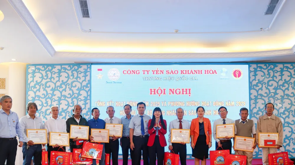 Hội Cựu CBCN Yến sào Khánh Hòa: “Cánh chim không mỏi” gìn giữ di sản quốc gia