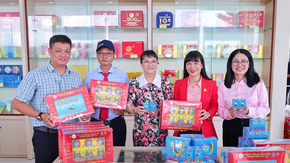 Yến sào Khánh Hòa: Khai trương Cửa hàng xăng dầu, Cửa hàng yến sào và ra mắt sản phẩm mới Sanest/Sanvinest SVN79