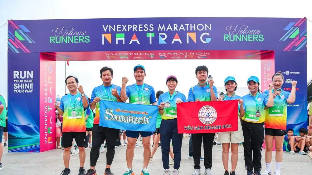 Yến Sào Khánh Hòa đồng hành và trao thưởng tại VnExpress Marathon Nha Trang 2026