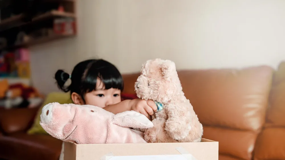 Quyên góp đồ chơi cũ cho các bạn nhỏ khó khăn sẽ hình thành nhân cách tốt cho trẻ