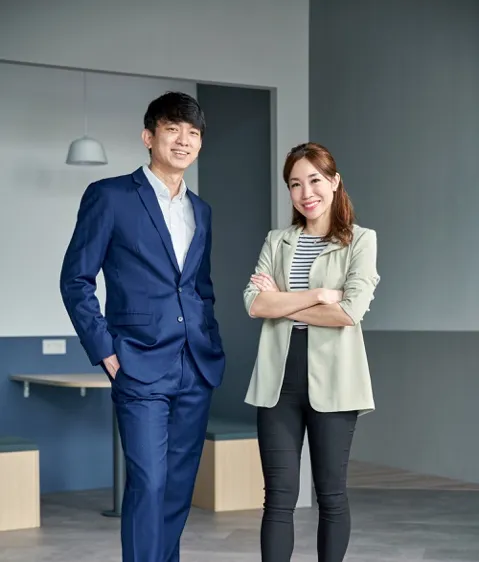 Ông Neo Zhizhong và bà Alicia Cheong, 2 nhà đồng sáng lập Geniebook 