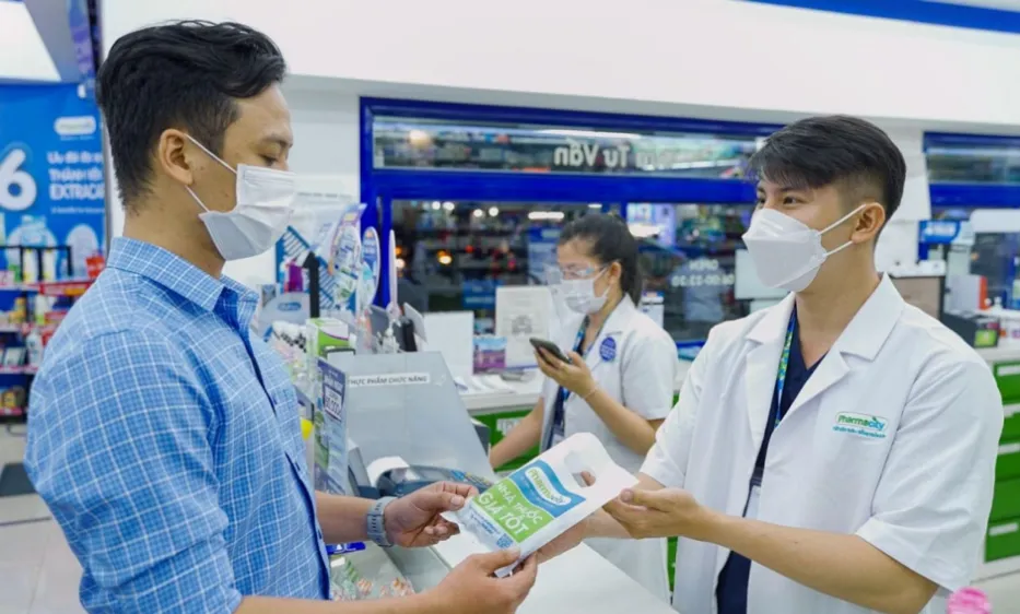 Khách hàng luôn được tư vấn chu đáo tận tình ở mỗi nhà thuốc Pharmacity