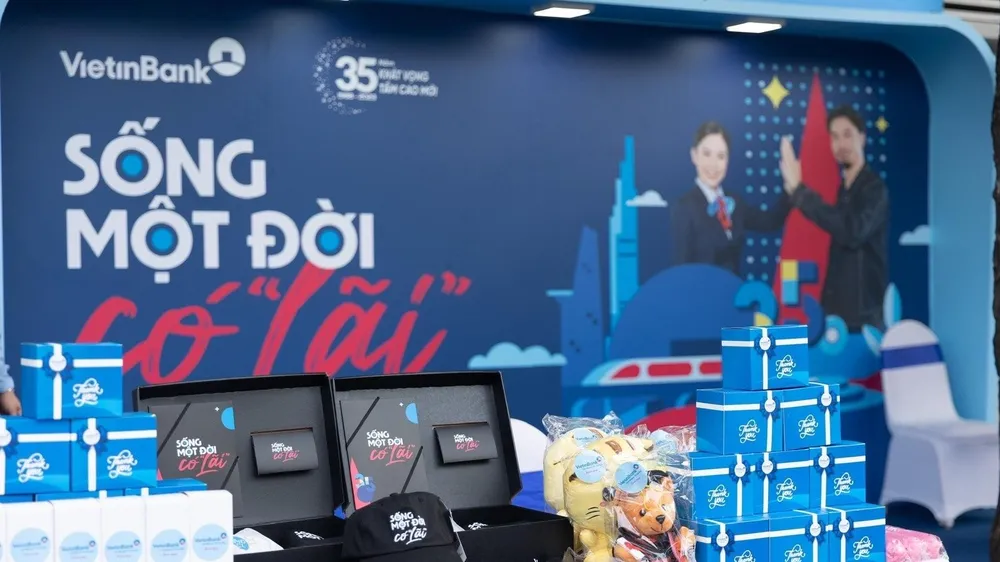 Hàng ngàn phần quà hấp dẫn dành tặng cho các khách hàng đăng ký mở tài khoản