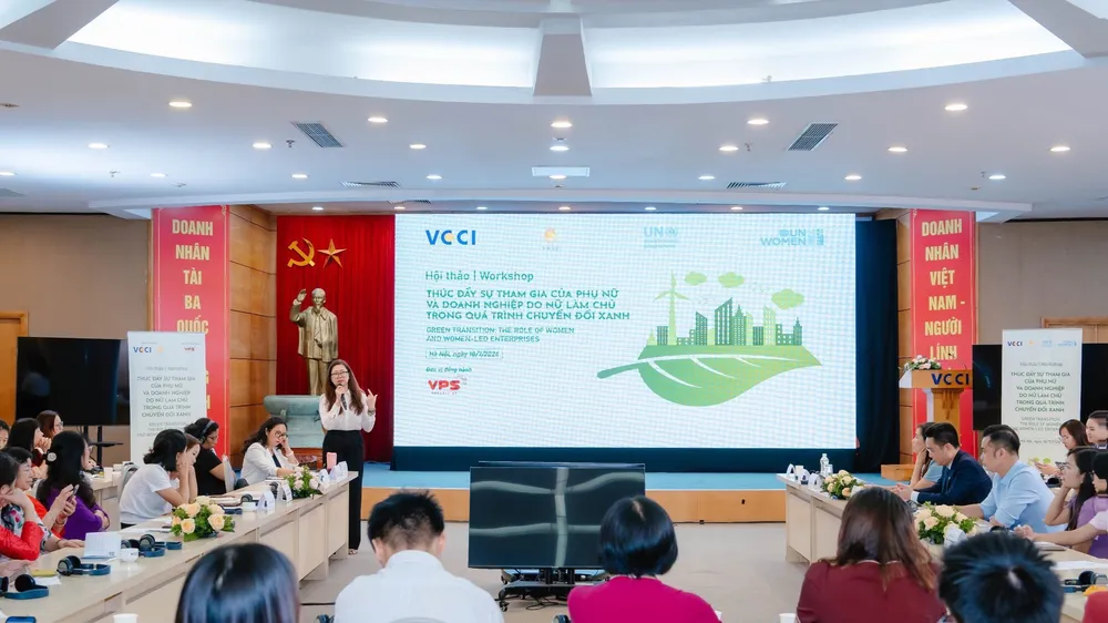 Bà Nguyễn Thị Kim Phượng, Phó Giám đốc Ban Khách hàng doanh nghiệp BIDV chia sẻ thông tin tại Hội thảo