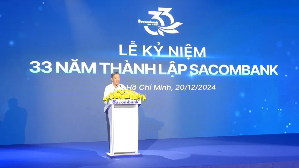 Ông Dương Công Minh, Chủ tịch HĐQT Sacombank phát biểu khai mạc buổi lễ