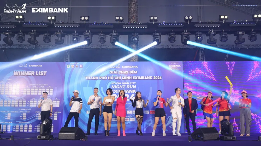 Giải chạy đêm TPHCM Eximbank lần thứ 4 - năm 2025: Sôi động, bổ ích và gắn kết cộng đồng