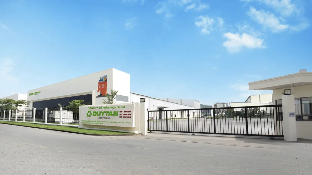Nhà máy tái chế nhựa công nghệ cao DUYTAN Recycling