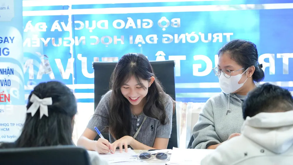 Trường ĐH Nguyễn Tất Thành công bố điểm sàn xét tuyển đại học năm 2025