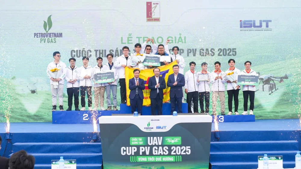 Cuộc thi “UAV Cup PV GAS 2025”: Gieo mầm ước mơ, xây nền kinh tế tầm thấp Việt Nam