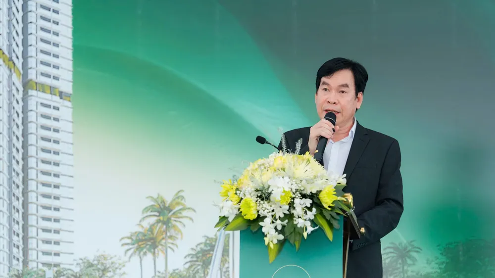 Ông Bùi Ngươn Phong, Chủ tịch HĐQT, Nhà sáng lập Hệ sinh thái Tập đoàn Lê Phong phát biểu tại lễ khởi công