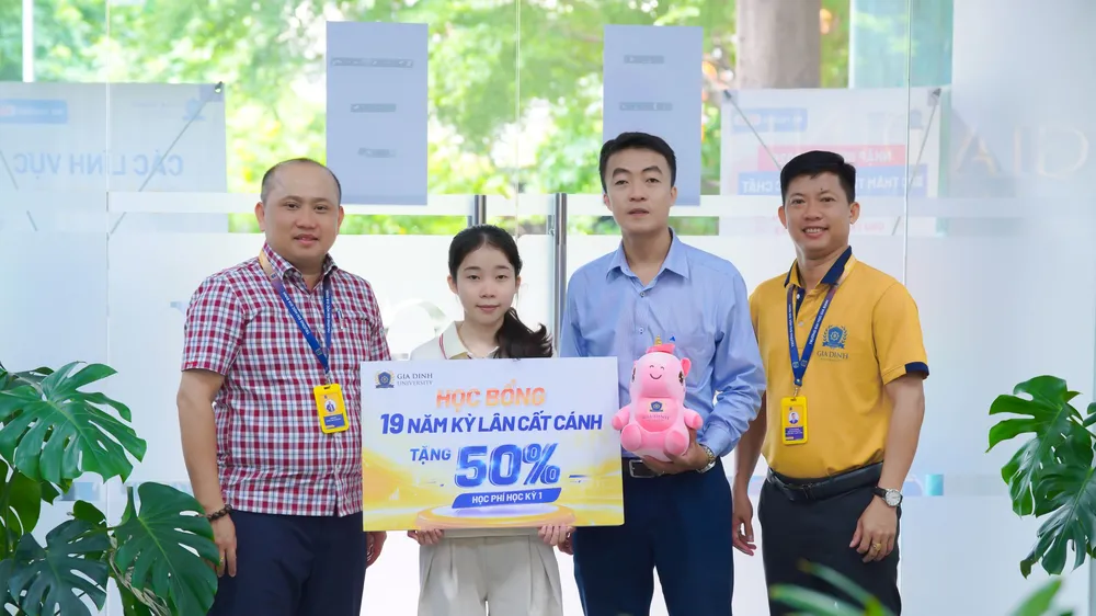 Không để thiên tai cản bước giấc mơ đại học