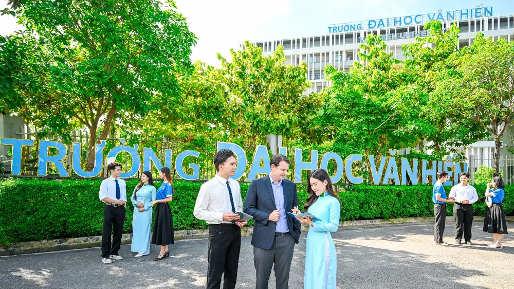 Thí sinh đăng ký nguyện vọng 1 vào Trường Đại học Văn Hiến nhận hỗ trợ 60% học phí học kỳ I