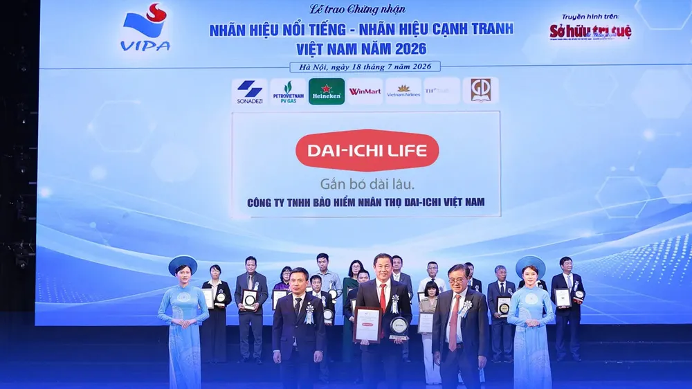 Dai-ichi Life Việt Nam được vinh danh “Top 10 Nhãn hiệu nổi tiếng Việt Nam 2026”