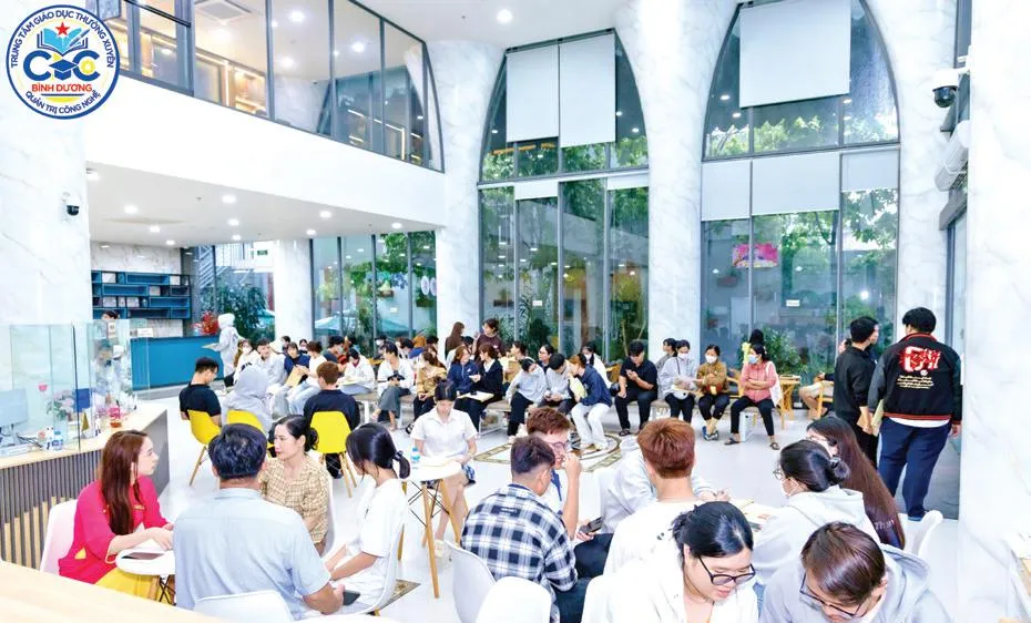 Văn phòng tuyển sinh Trung tâm Giáo dục thường xuyên Quản trị Công nghệ Bình Dương