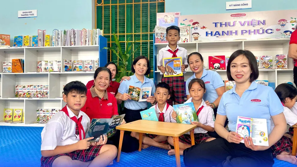 Khép lại hành trình dự án “Thư viện Hạnh phúc”