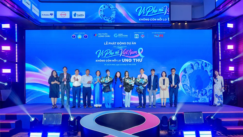 Phát động dự án “Vì phụ nữ Việt Nam - Không còn nỗi lo ung thư”, đánh dấu bước tiến trong đồng hành cùng phụ nữ Việt trong chủ động chăm sóc sức khỏe, tăng cường nhận thức về phát hiện sớm nguy cơ ung thư. Ảnh: Trần Anh