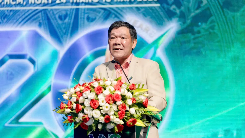 Ông Lê Hữu Việt Đức, Chủ tịch HĐQT kiêm TGĐ Công ty Cổ phần Xây dựng Việt Nguyên phát biểu định hướng