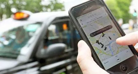 Cho Uber và Grab hoạt động hay không là quyết định của địa phương
