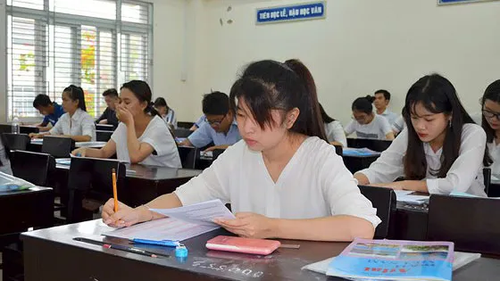 Dùng tổ hợp khối “lạ” để xét tuyển, trường sẽ phải giải trình