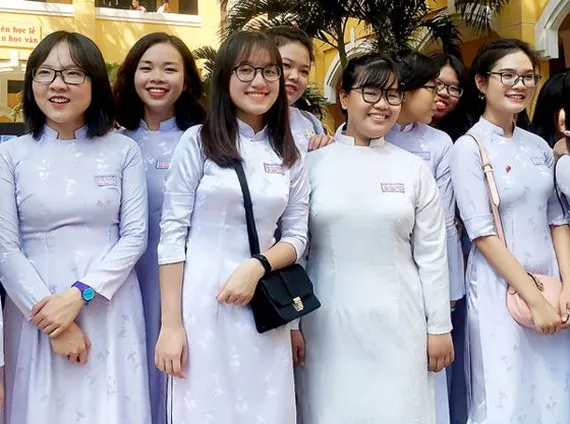 Tranh luận chuyện cho học sinh phổ thông nghỉ học thứ bảy, chủ nhật