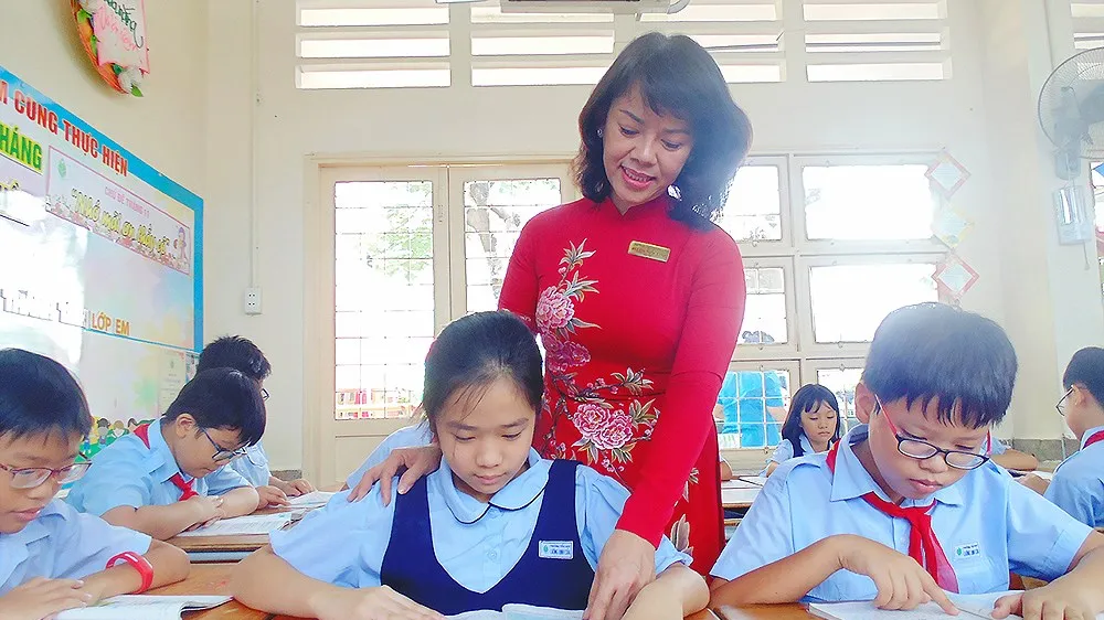  Công đoàn giáo dục các cấp đề nghị cần có chính sách tiền lương thỏa đáng cho giáo viên