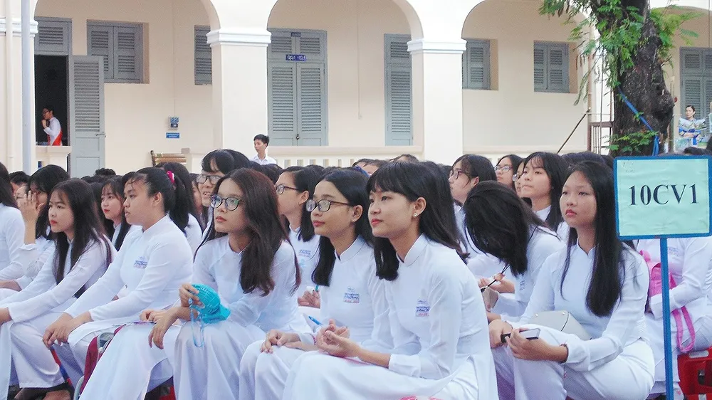 Không bố trí đứng lớp giáo viên vi phạm đạo đức nhà giáo ​ ​