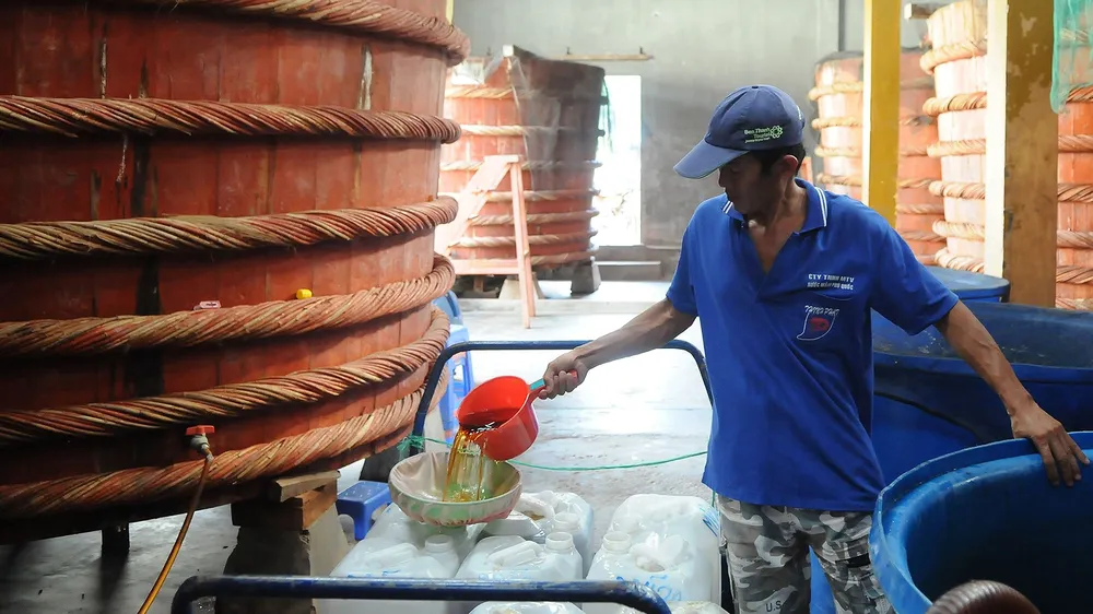 Chính phủ yêu cầu không để ảnh hưởng tiêu cực đến sản xuất nước mắm truyền thống