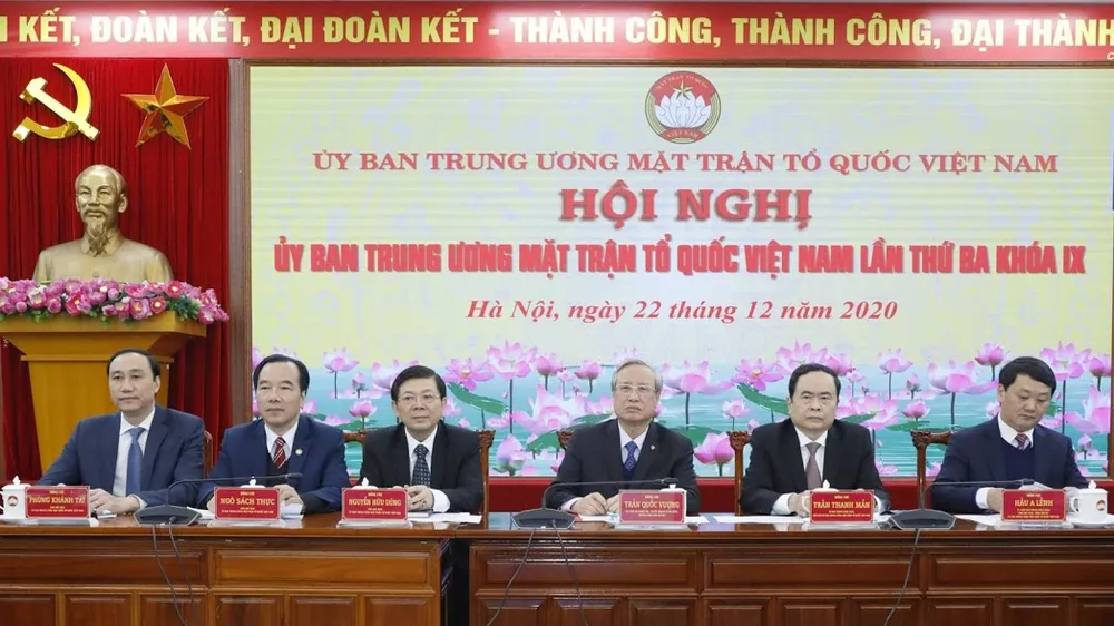 Nhân dân muốn xử lý kịp thời, nghiêm khắc hơn nữa đối với tội phạm tham nhũng