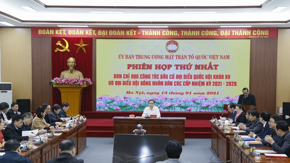 Hội nghị mặt trận ngày 13-1