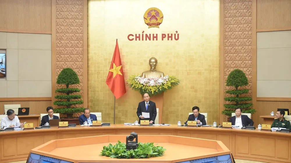 Thủ tướng Nguyễn Xuân Phúc chủ trì phiên họp Chính phủ thường kỳ, chiều 31-3. Ảnh: VIẾT CHUNG 