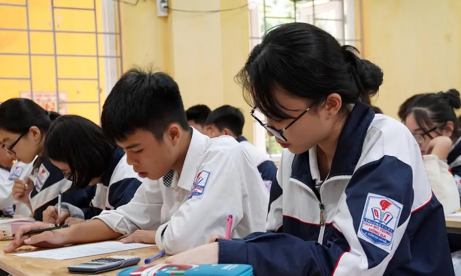 1.355 học sinh đoạt giải Nhất, Nhì, Ba trong kỳ thi chọn học sinh giỏi quốc gia 2021