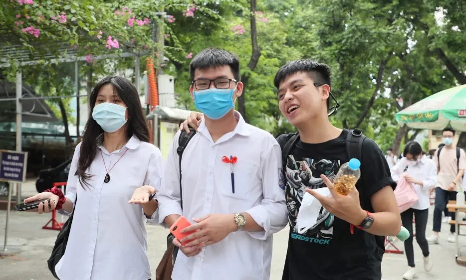 Thí sinh dự thi tốt nghiệp THPT năm 2020. Ảnh: QUANG PHÚC