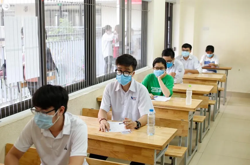 Thí sinh Hà Nội dự thi tốt nghiệp THPT 2020. ẢNH: QUANG PHÚC