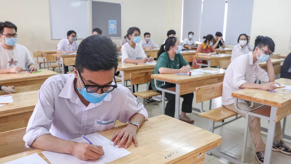 Thí sinh cả nước đã hoàn thành thi tốt nghiệp THPT 2021 đợt 1. Ảnh: QUANG PHÚC